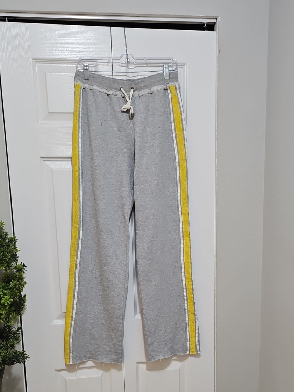Women's Gray Sweat Pants